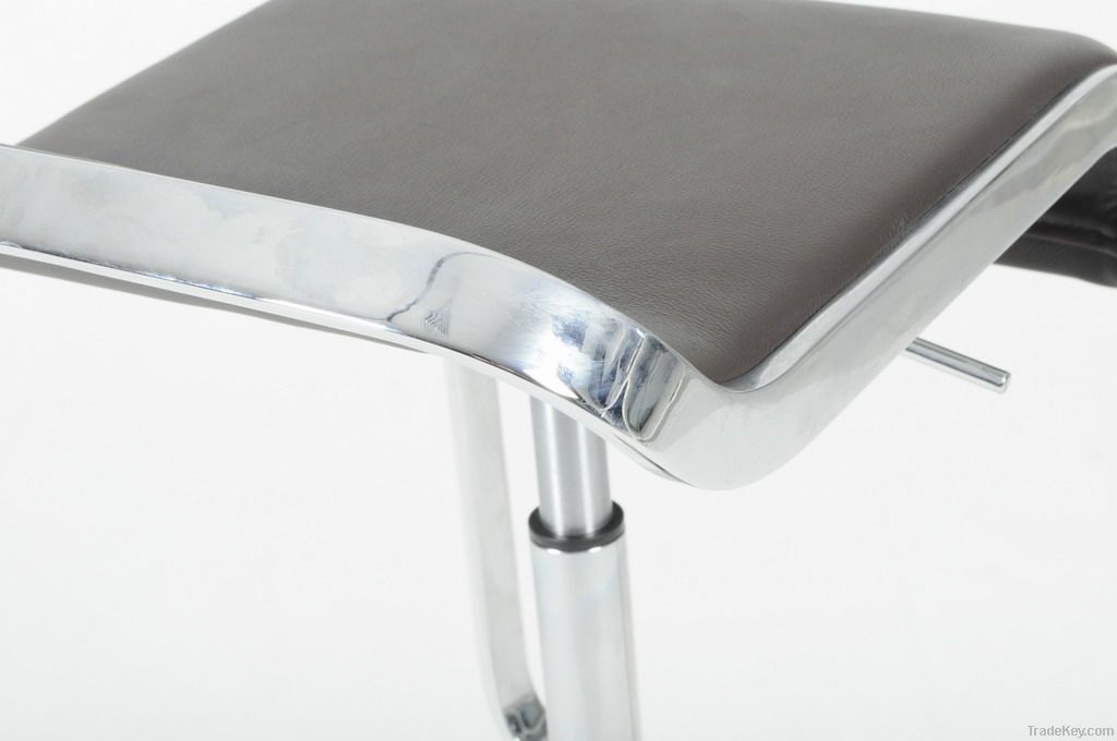 Lem Piston Stool