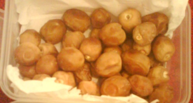 fresh Ruthana Dates