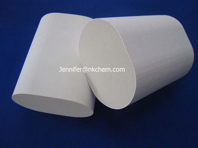 Ceramic honeycomb substrate