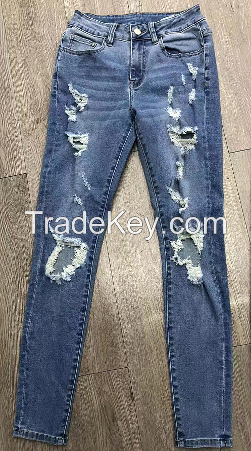 girls fashion skining jeans with rips