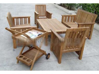 Wooden Outdoor Furniture Set