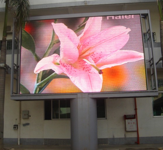 Outdoor Full Color LED Displays