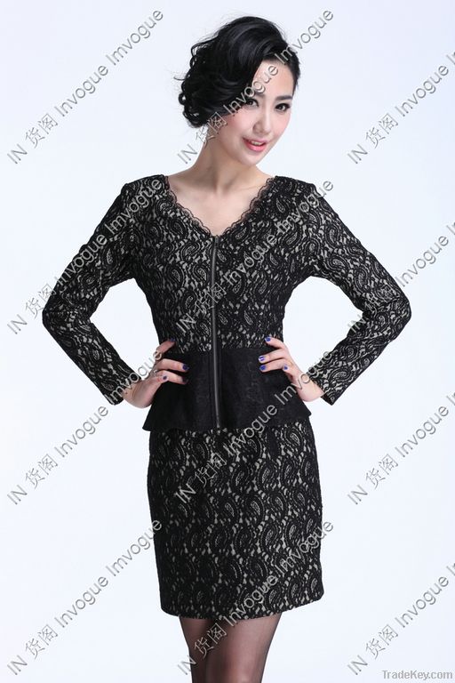 10505 Gorgeous Long sleeve V neck allover lace Dress