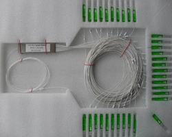 1-32 PLC Splitter 900um loose tube SC/APC  Connector