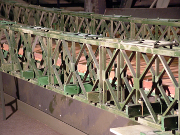 Steel Bailey bridge/ compact 200