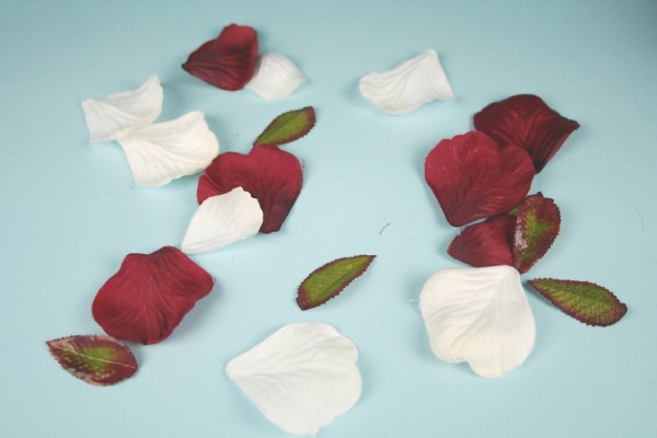 silk rose petals, wedding favors