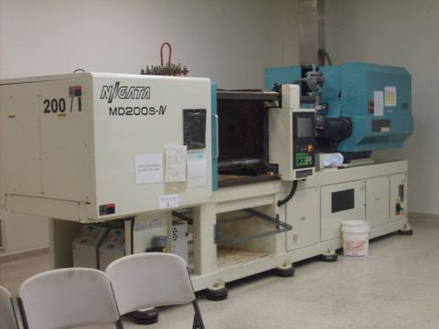 MD200 S-IV Plastic Injection Molder