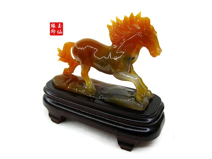 Gem stone  carving horse carvig nature red agate hand craft gift