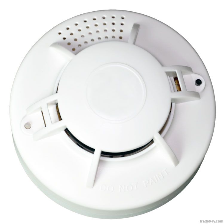 Battery Powered Photoelectric Smoke Alarm