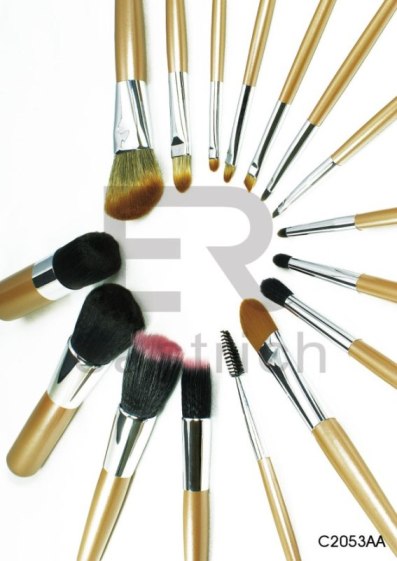 Golden Makeup brush set