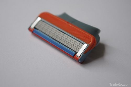 Glide Shaving razor blade for F, V