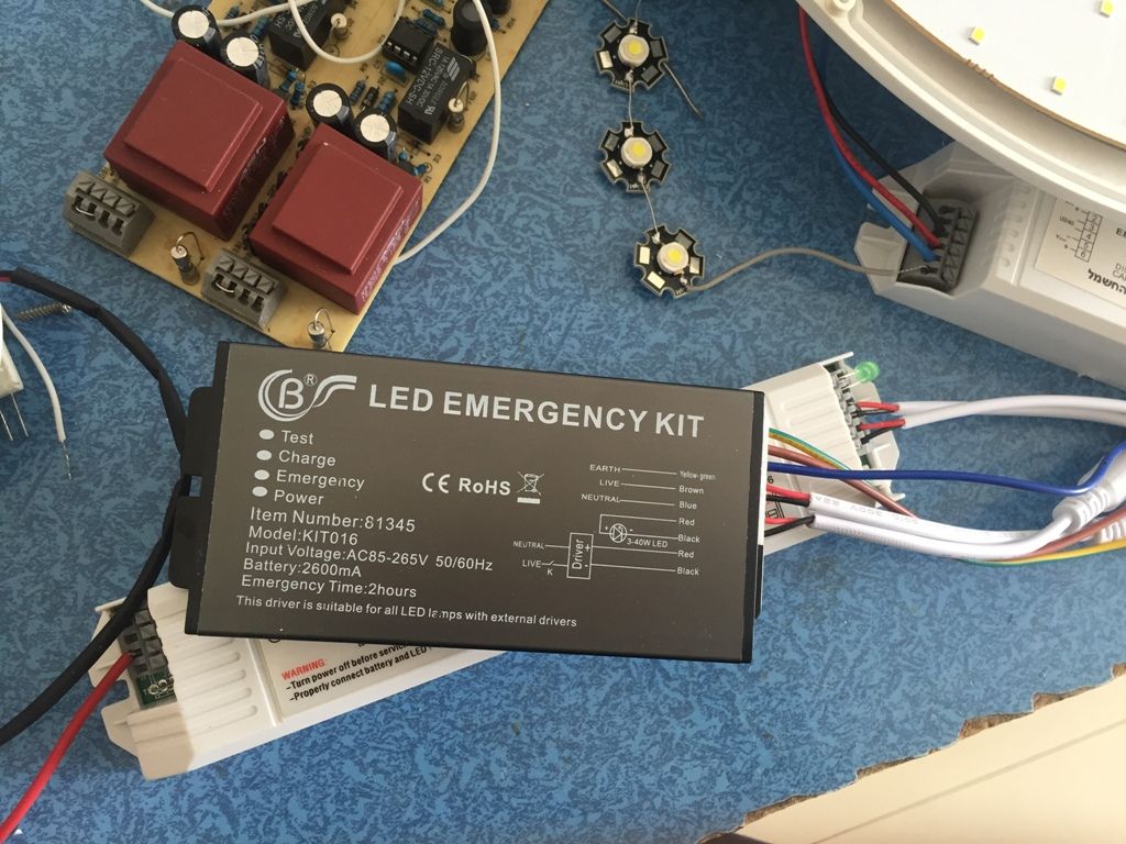 Hot Selling LED Emergency Kits
