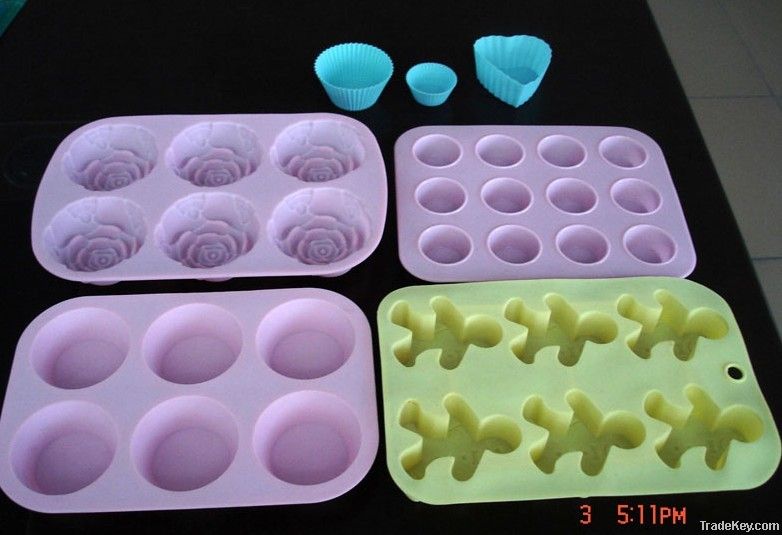 silicone cake mould