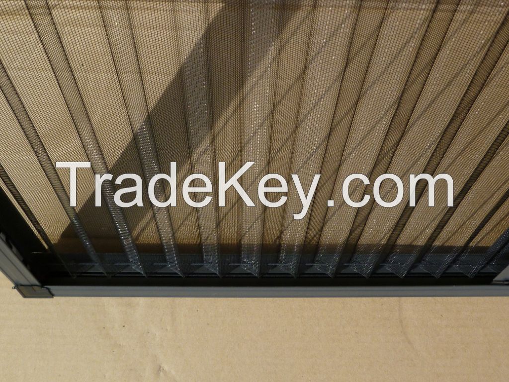 Plisse window screen mesh