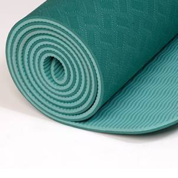 sticky yoga mat