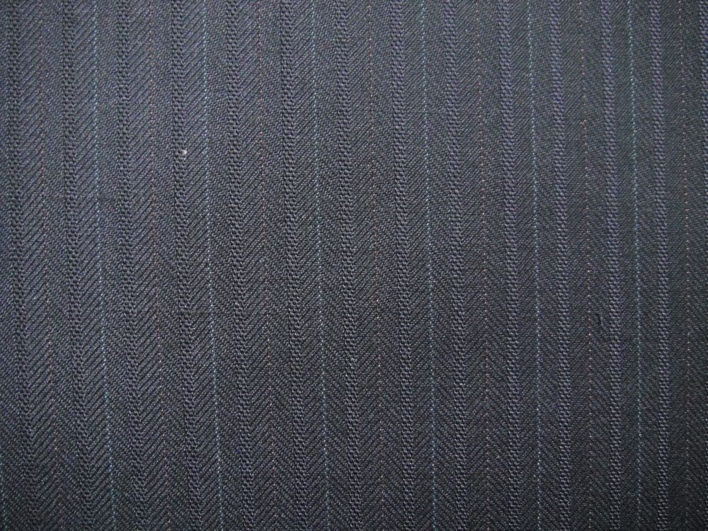 polyester/viscose suit fabric