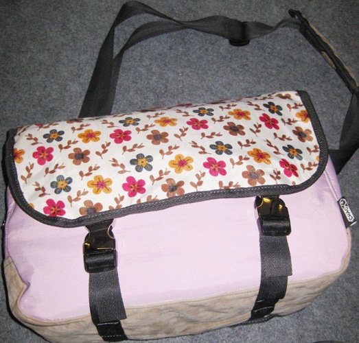 fashion accessories, bags, fabric bags, student bags, leisure bags