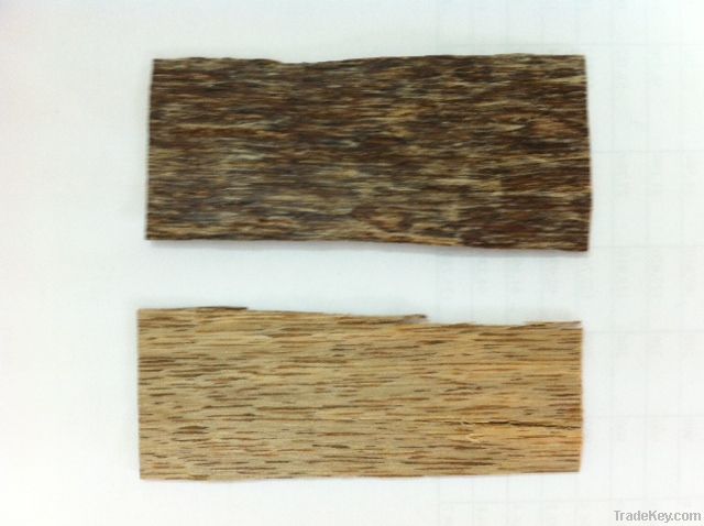 agarwood chips