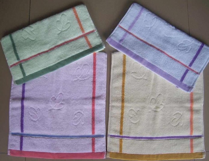 JAQUARD TOWEL