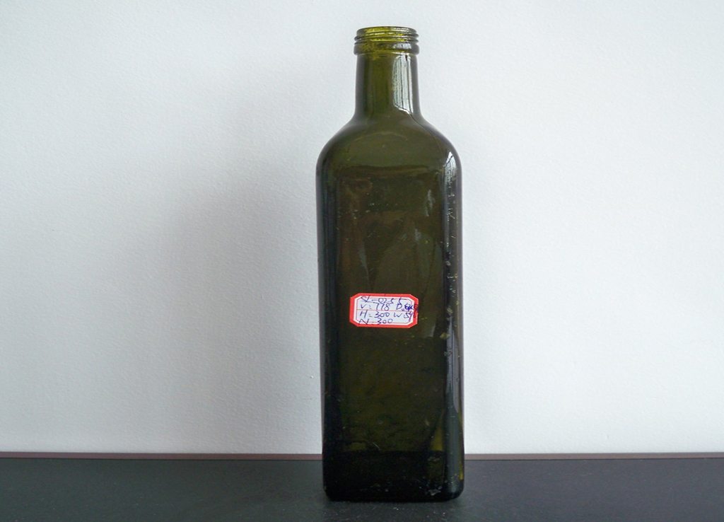 olive oil  bottle