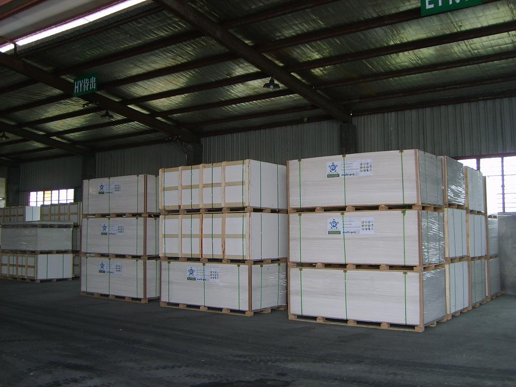 Mega magnesium cement board