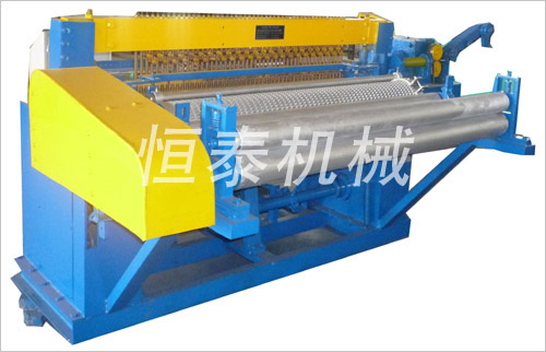 Full automatic stainless steel welded wire mesh machine( in roll)