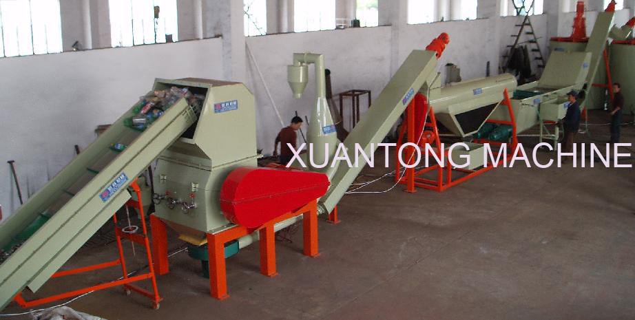 PET flake crushing washing dewatering production line