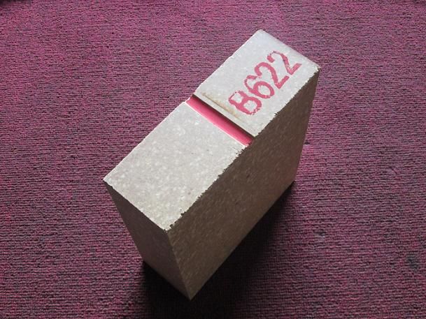 Magnesium spinel brick