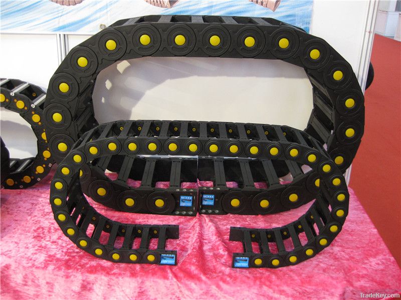 openable reinforced nylon flexible cable track