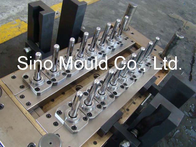 PET preform mould