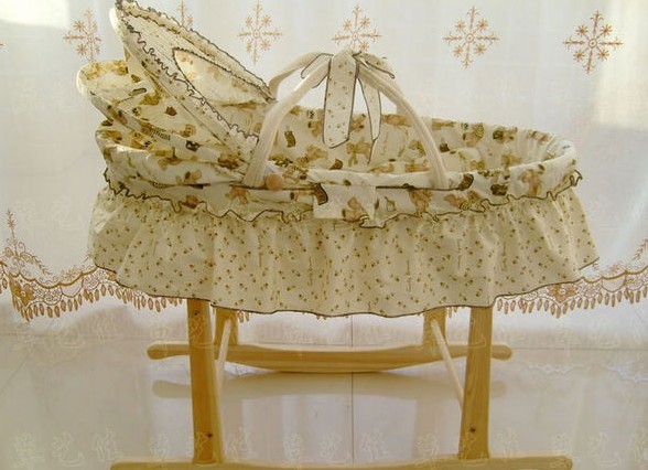 baby basket , baby bed / wicker baby bed,