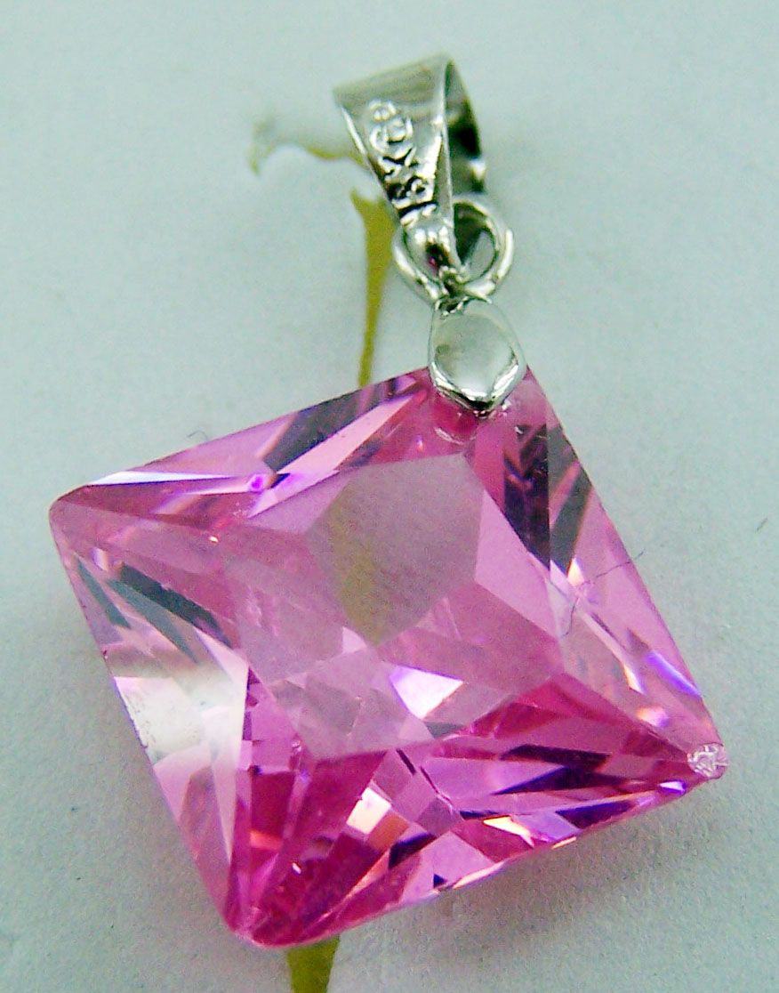 Zircon pendant