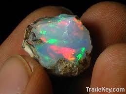 opal/lapindary material all in the rough