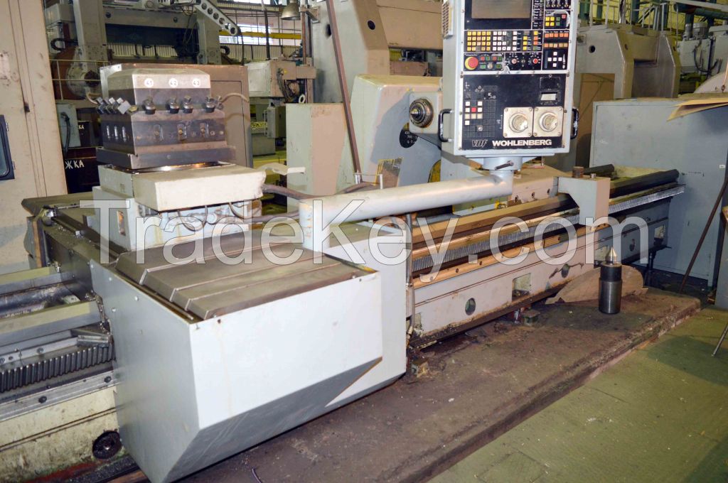 Universal Turning Lathe WOHLENBERG HANOVER VDF U1070S CNC