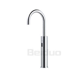 Automatic faucet B-104