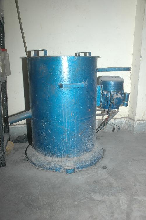 Centrifuge machine