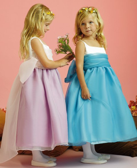 flower girl&#039;s dress