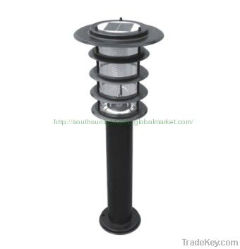 Solar lawn light