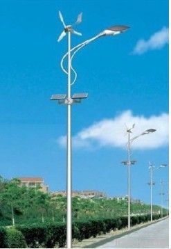 100W LED solar wind hybrid street light