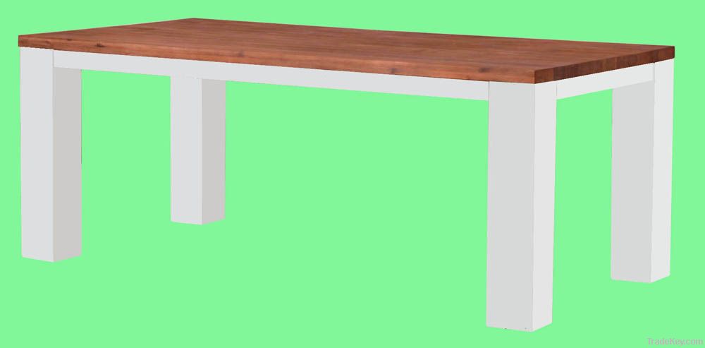 ACACIA DINING TABLE