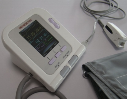 blood pressure with pulse oximeter &gt; MD 06x