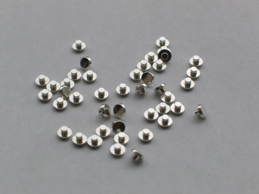 sell silver rivet,silver contact,bimetal and trimetal rivet,electrical