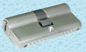 Cylinder Lock For Rolling Shutter