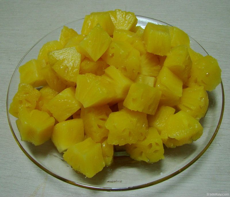 canned pineapple