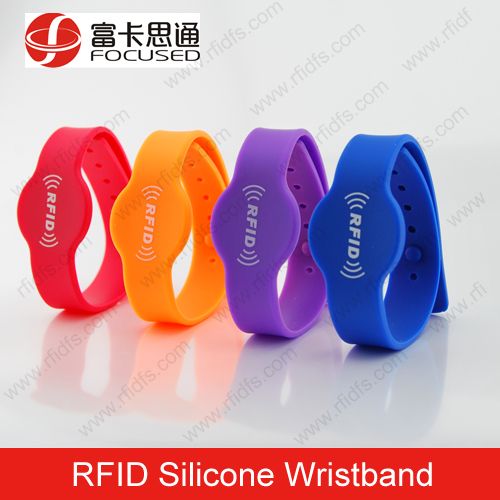 Fashion design rfid silicone wristband