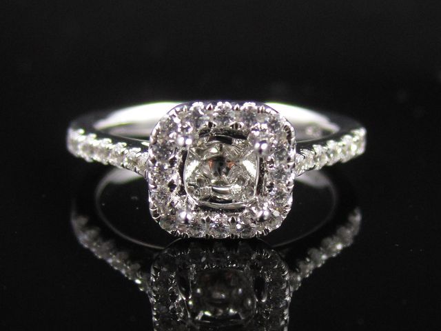 Engagement ring/wedding ring/white gold ring/platinum ring (Diamond ring / Semi-Mount Ring)