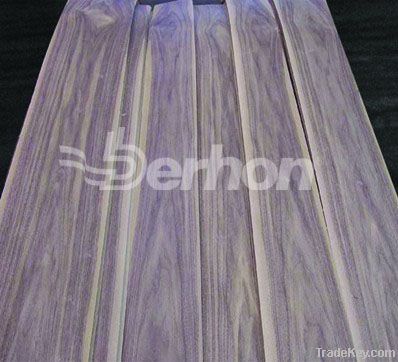 Natural wood core veneer for construction material