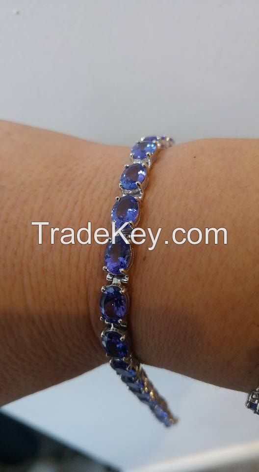 AAAA Graded Tanzanite Gold Bracelet