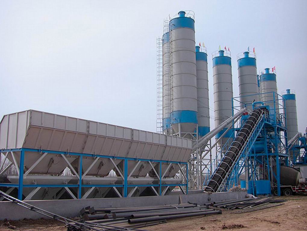 Concrete mixing plant