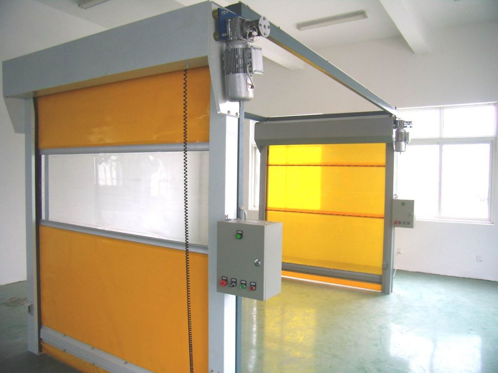 High speed rolling up door